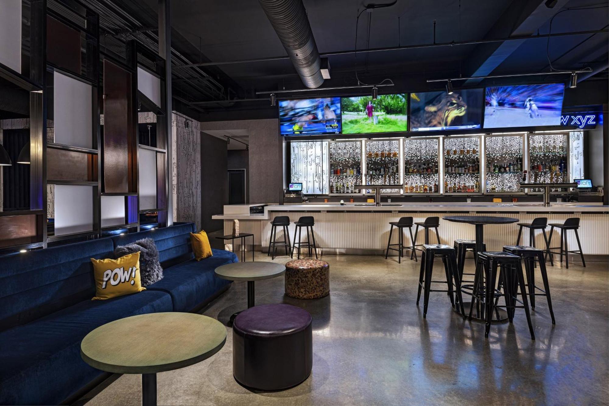 Отель Aloft Little Rock West Экстерьер фото