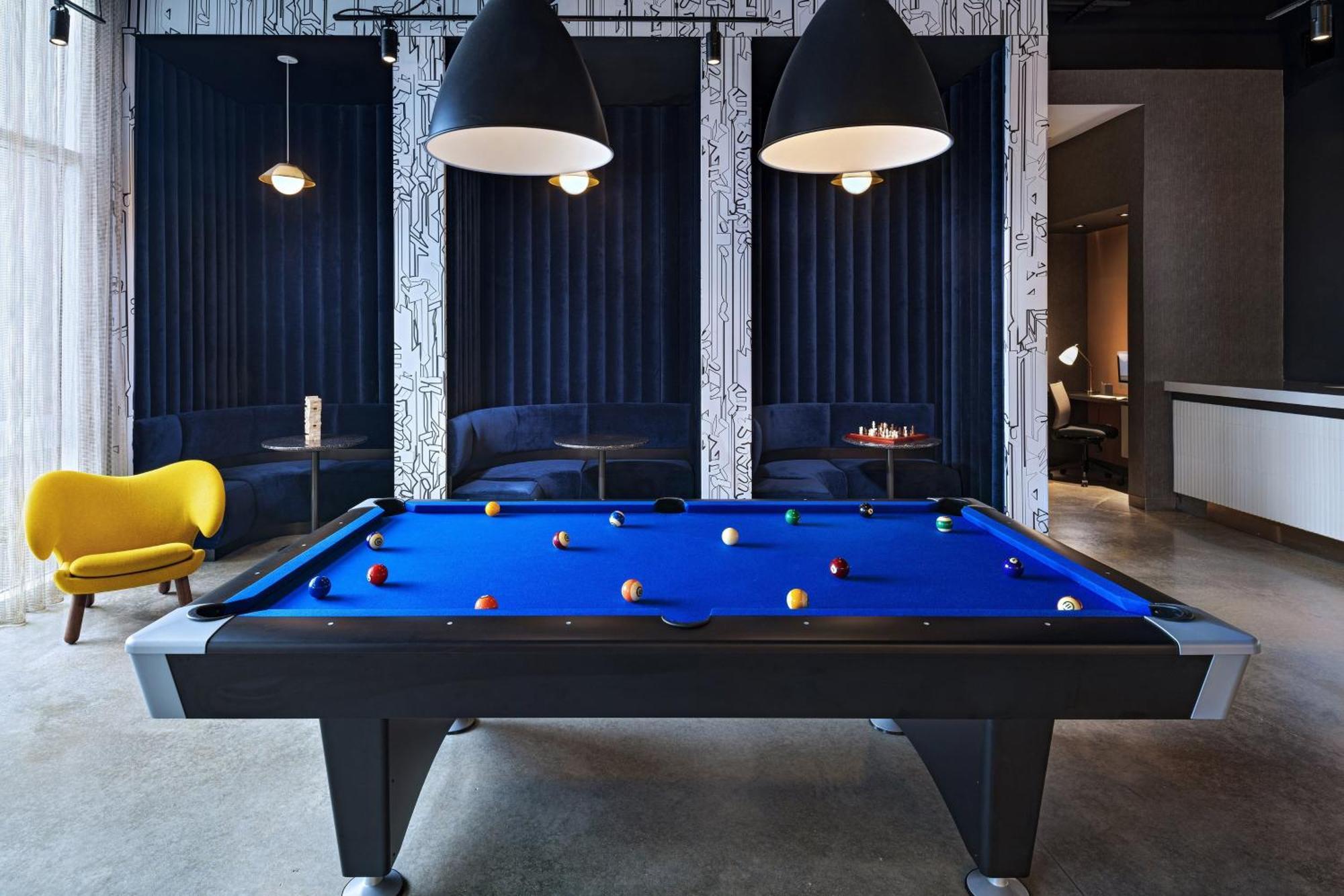 Отель Aloft Little Rock West Экстерьер фото