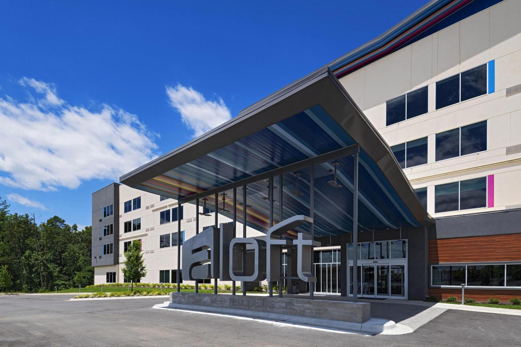Отель Aloft Little Rock West Экстерьер фото